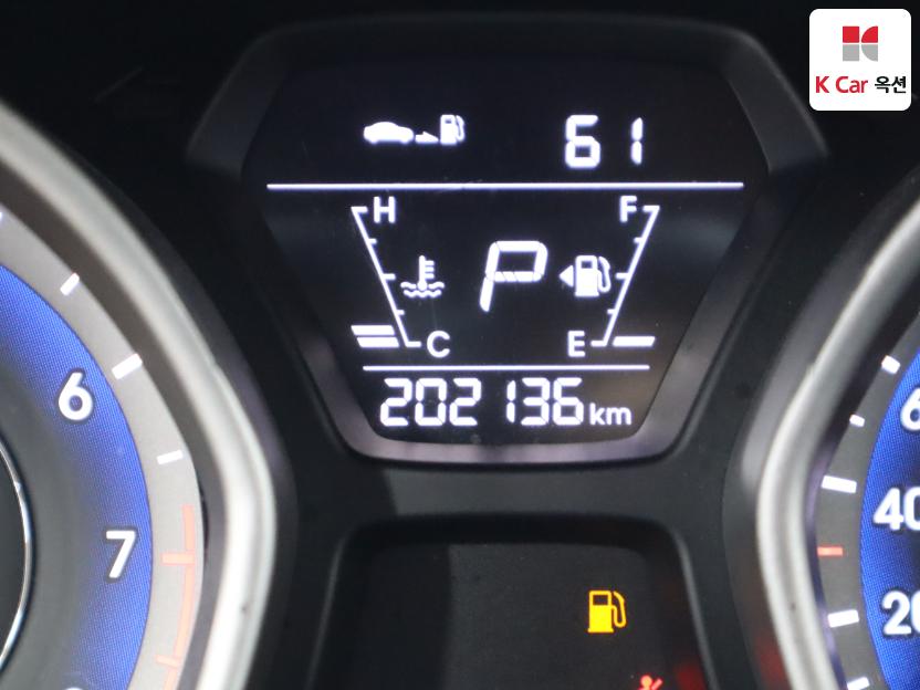 2015 - hyundai avante