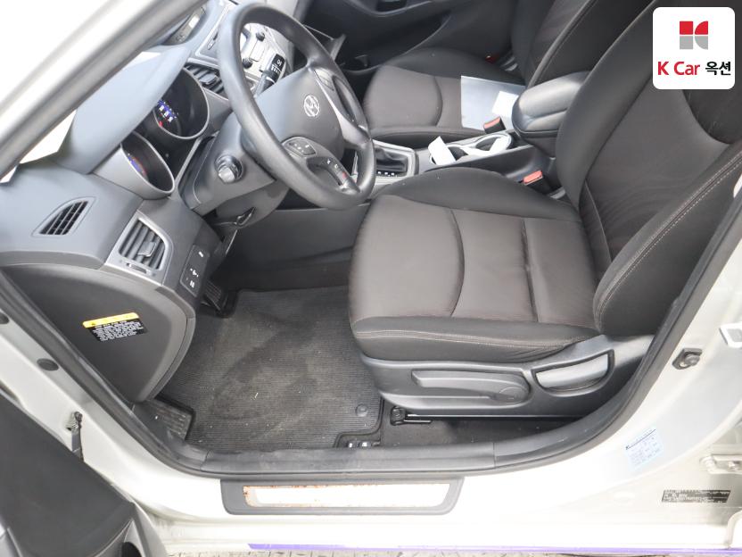 2015 - hyundai avante
