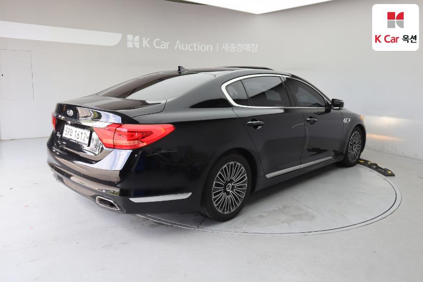 2013 - kia k9
