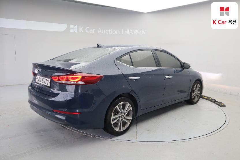 2016 - hyundai avante