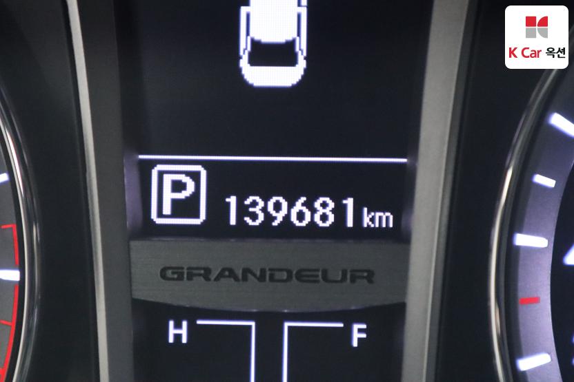 2011 - hyundai grandeur