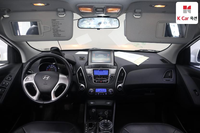 2010 - hyundai tucson