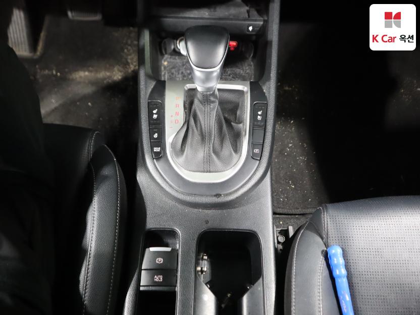 2022 - kia k3