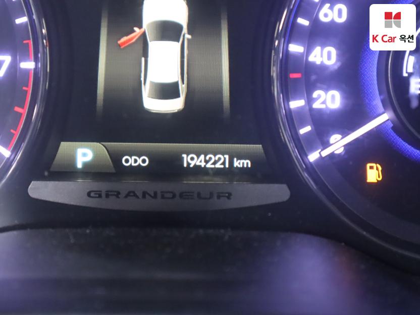 2012 - hyundai grandeur
