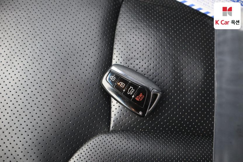 2011 - hyundai grandeur