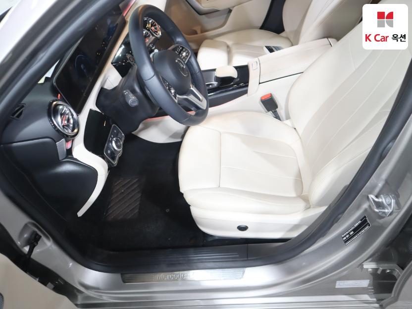 2020 - mercedes-benz a220