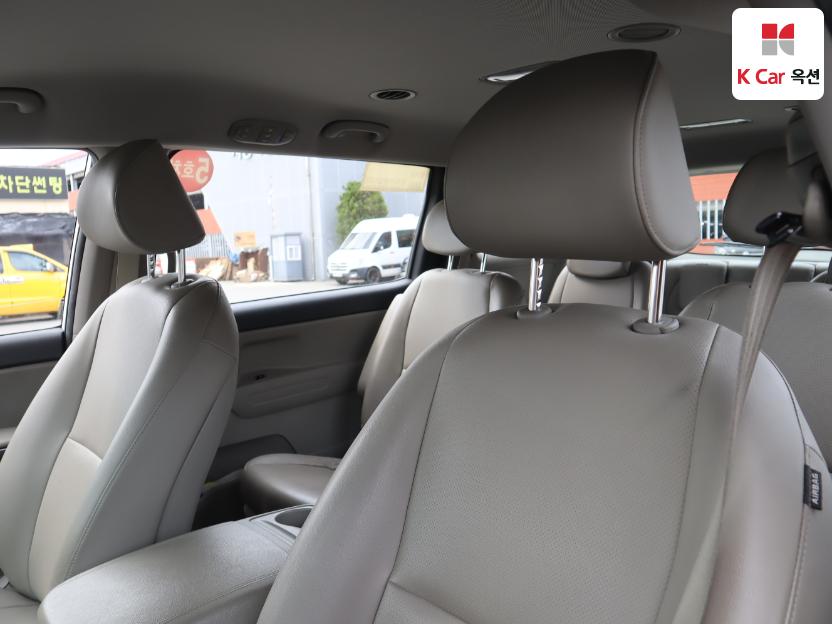 2019 - kia carnival