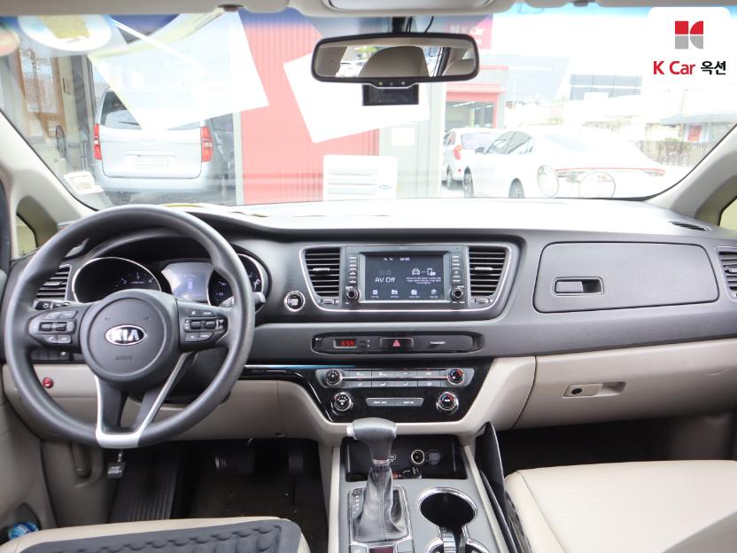 2019 - kia carnival