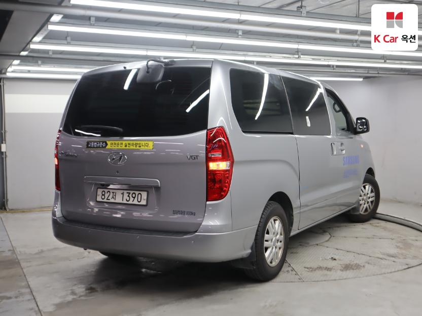 هيونداي Grand Starex 2021 — صورة 2