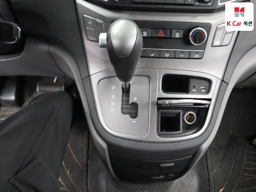 هيونداي Grand Starex 2021 — صورة 7