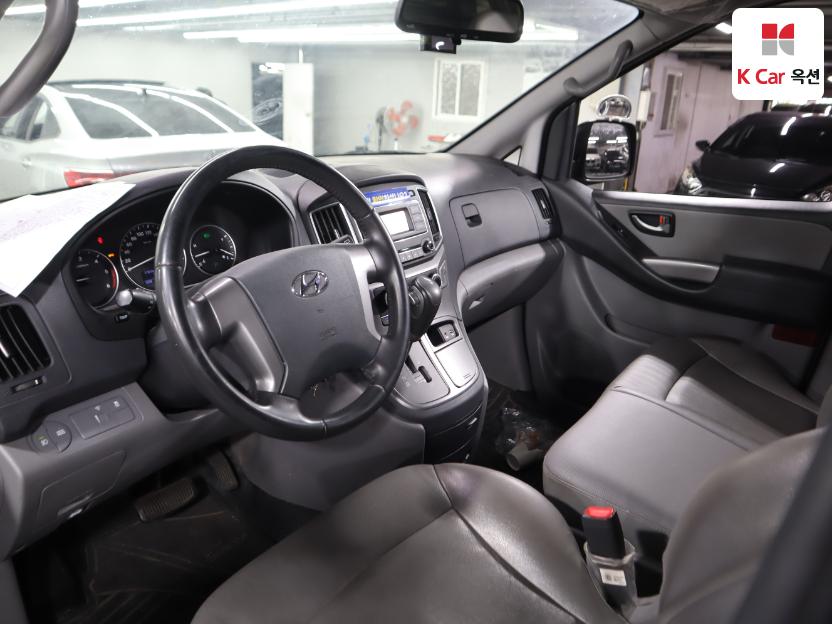 2021 - hyundai grand starex