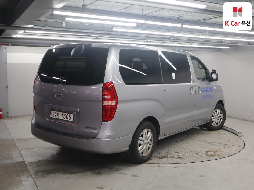 2021 - hyundai grand starex