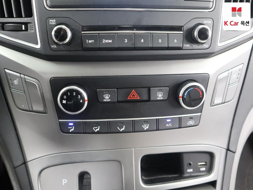 2021 - hyundai grand starex