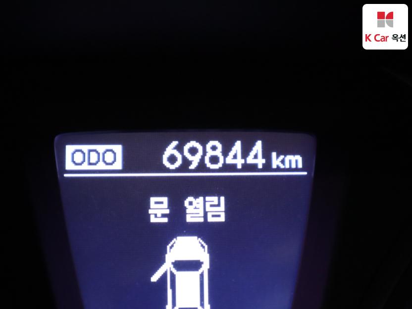 2011 - hyundai avante