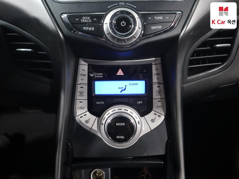 2011 - hyundai avante