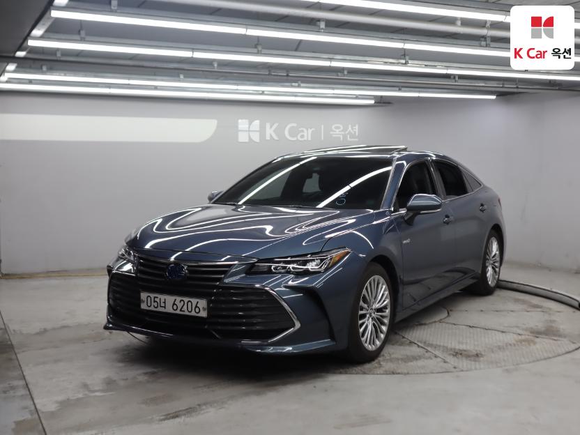 2019 - toyota avalon