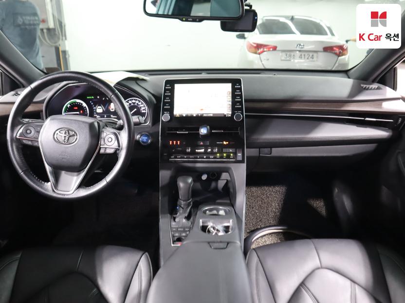 2019 - toyota avalon