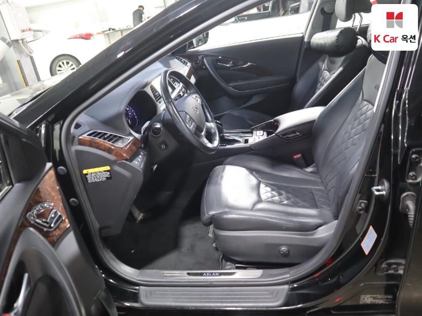 2015 - hyundai aslan