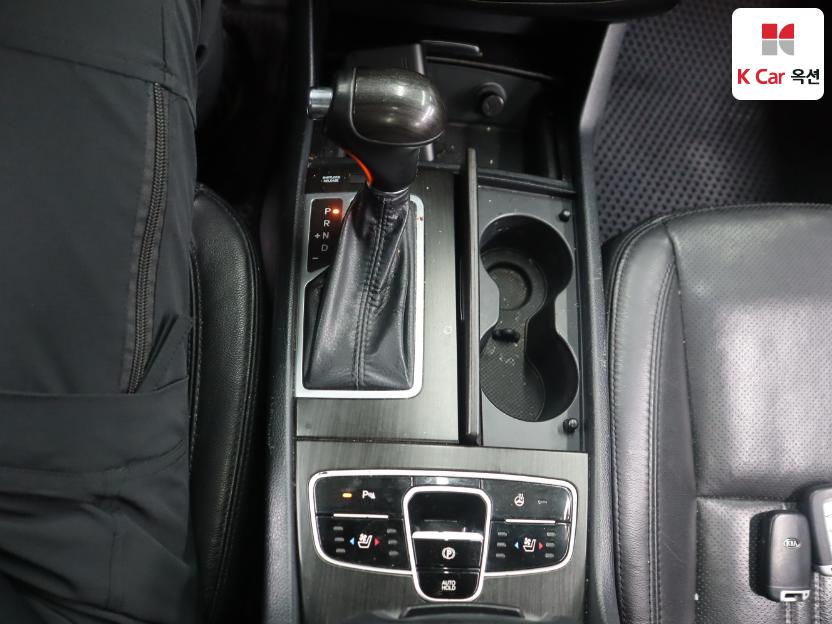 2012 - kia k7