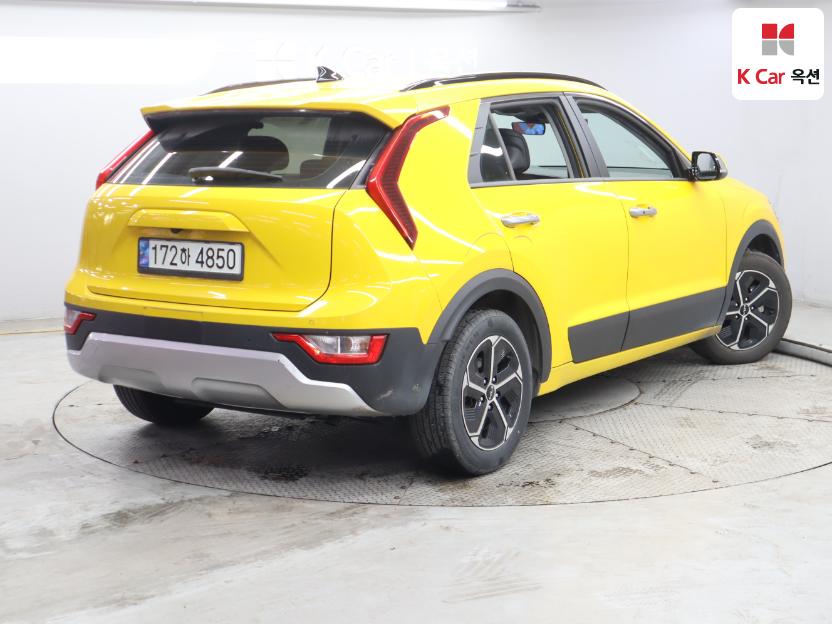 2022 - kia niro