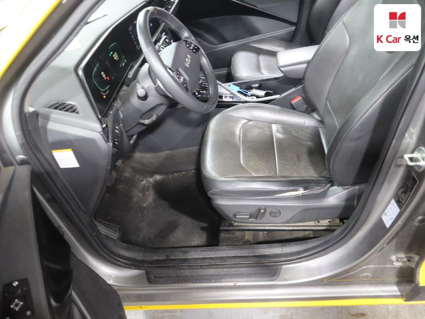 2022 - kia niro