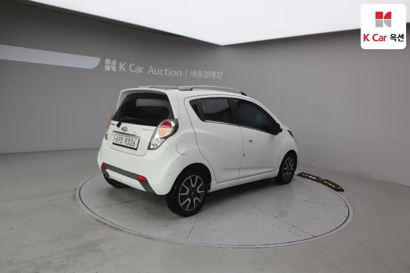 2012 - chevrolet spark