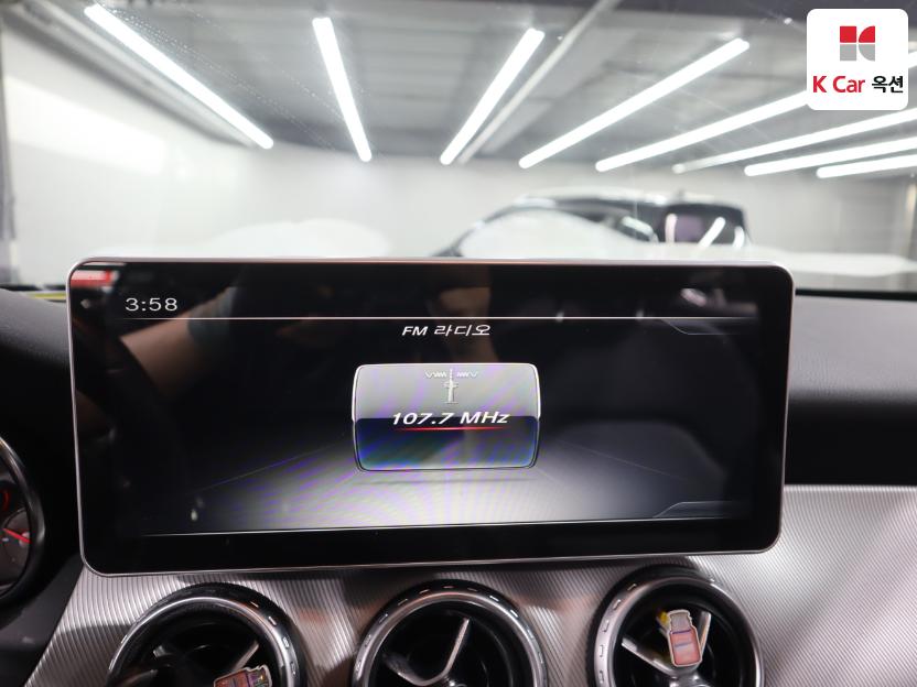 2017 - mercedes-benz gla200