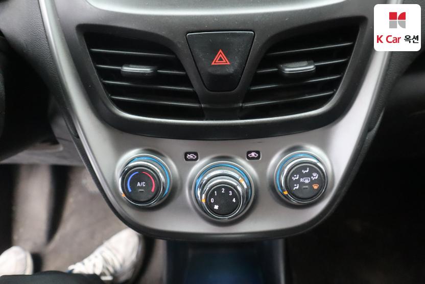 2017 - chevrolet spark