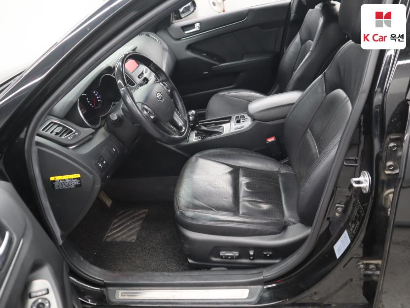 2012 - kia k7