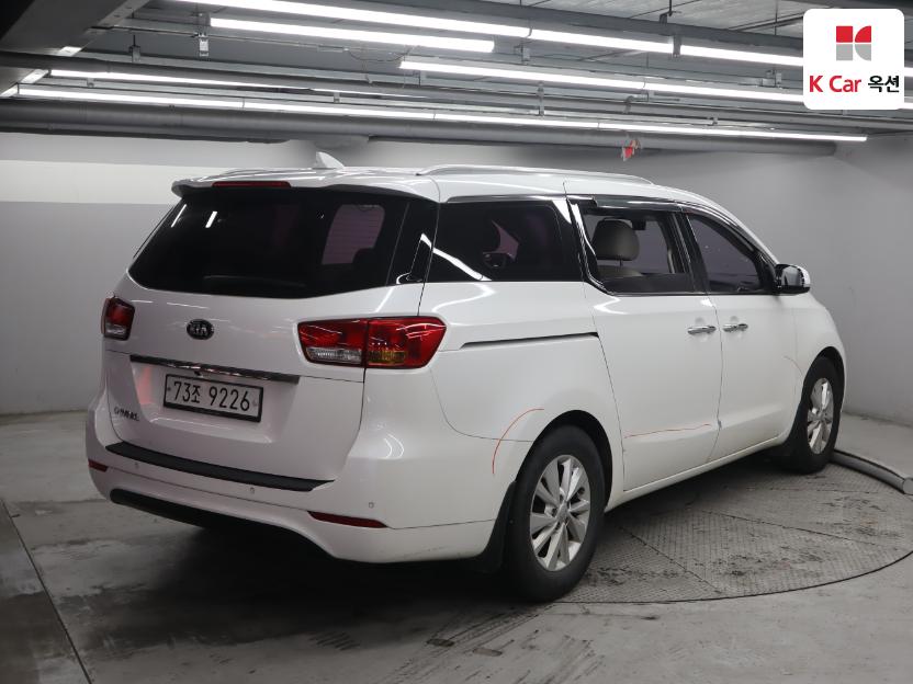 2017 - kia carnival