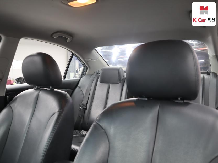 2009 - kia roche