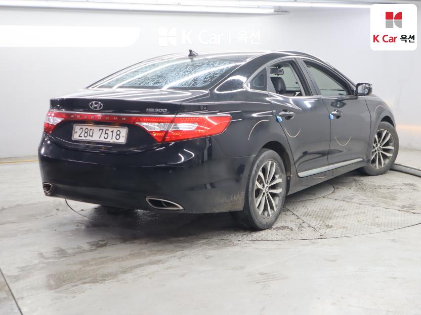 2012 - hyundai grandeur