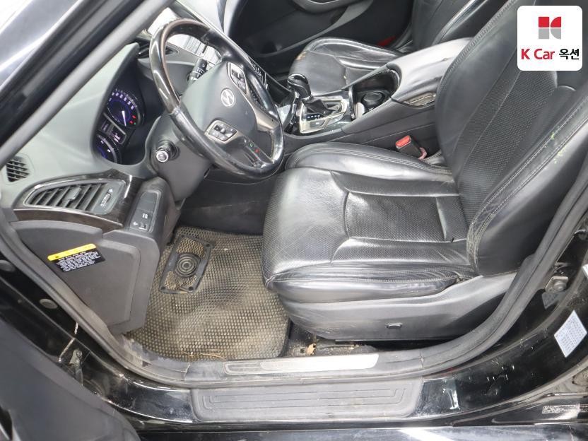 2012 - hyundai grandeur
