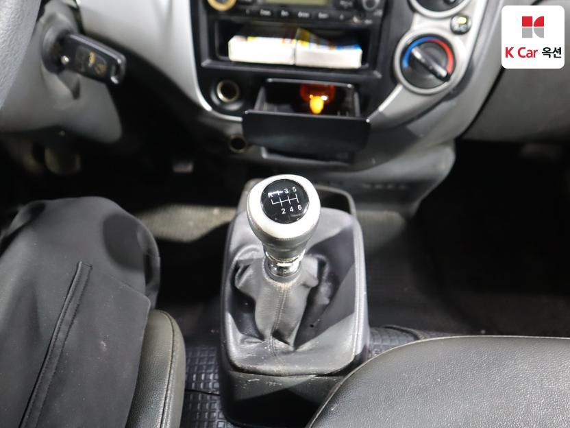 2016 - kia bongo iii