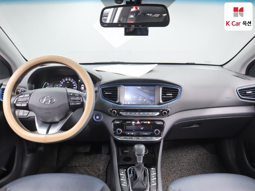 2016 - hyundai ioniq