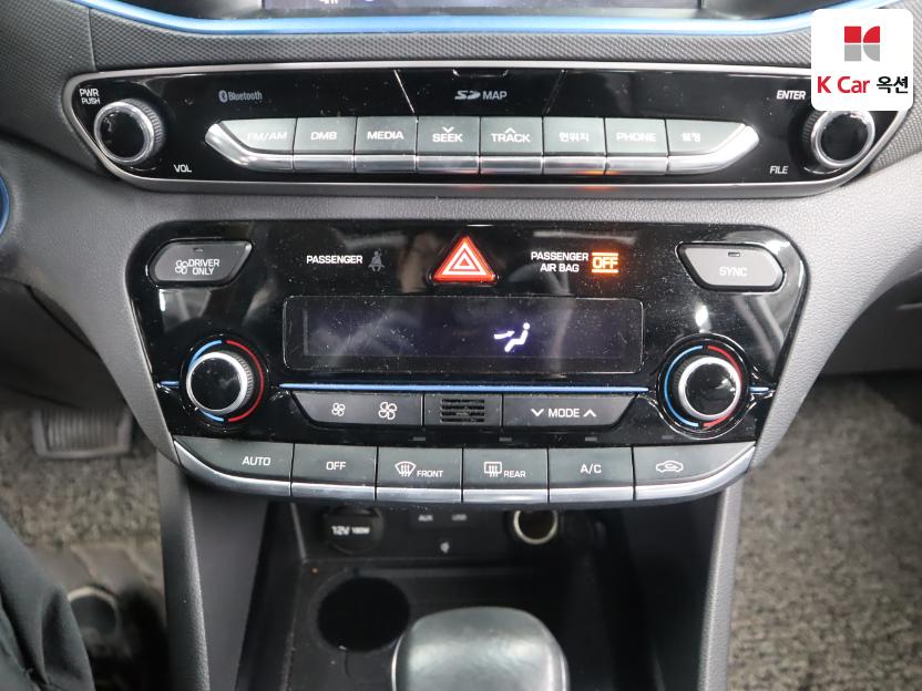 2016 - hyundai ioniq