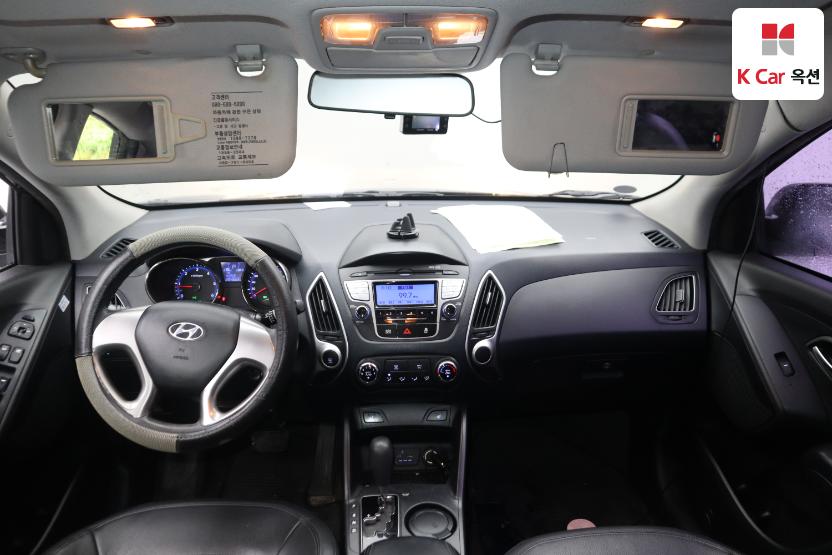 2011 - hyundai tucson