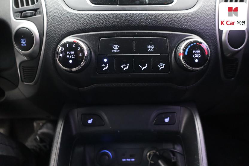 2011 - hyundai tucson