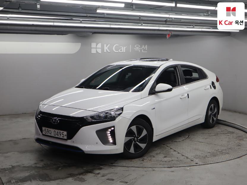 2017 - hyundai ioniq