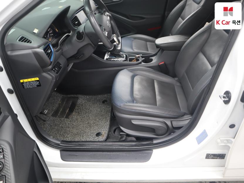2017 - hyundai ioniq