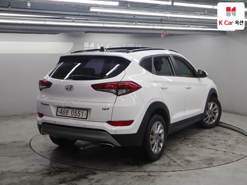 2017 - hyundai tucson