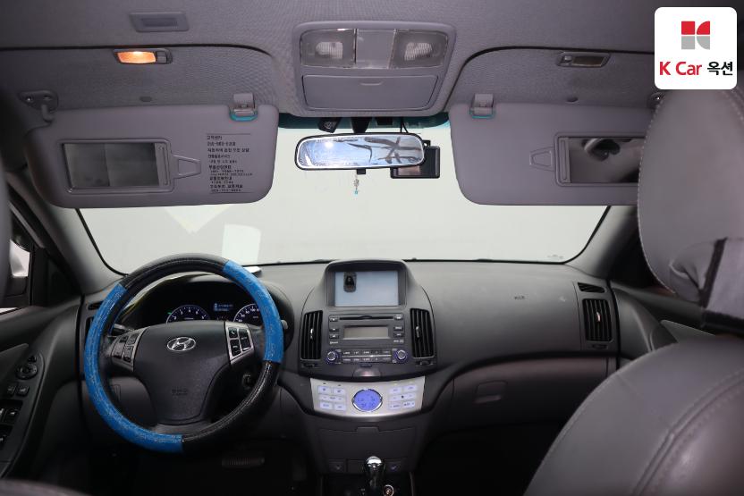 2010 - hyundai avante