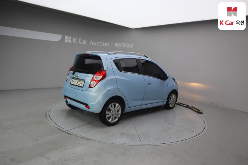 2014 - chevrolet spark