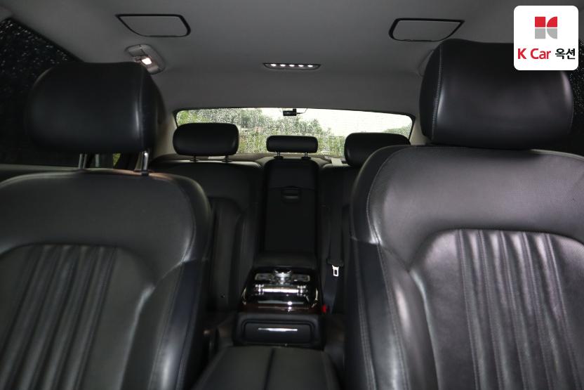 2016 - genesis eq900
