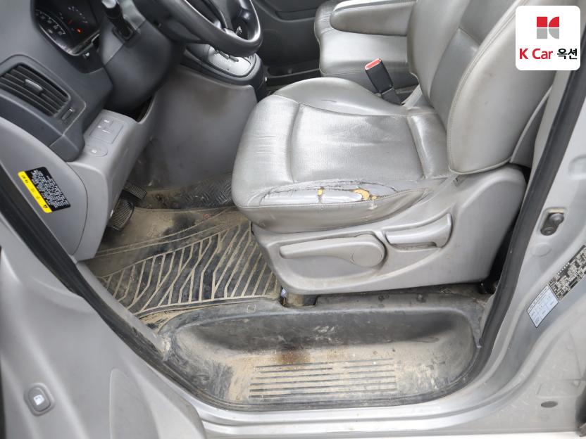 2016 - hyundai grand starex