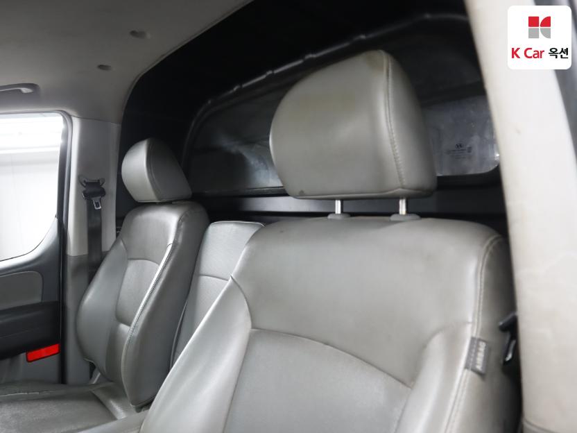 2016 - hyundai grand starex