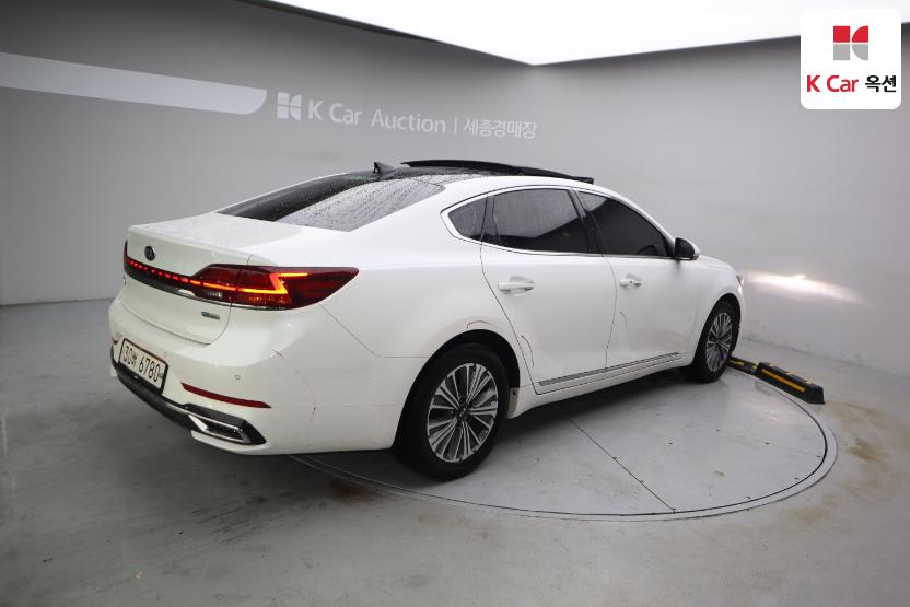 2020 - kia k7
