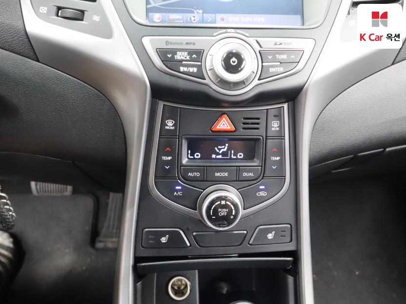 2015 - hyundai avante