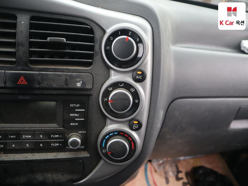 2017 - kia bongo iii