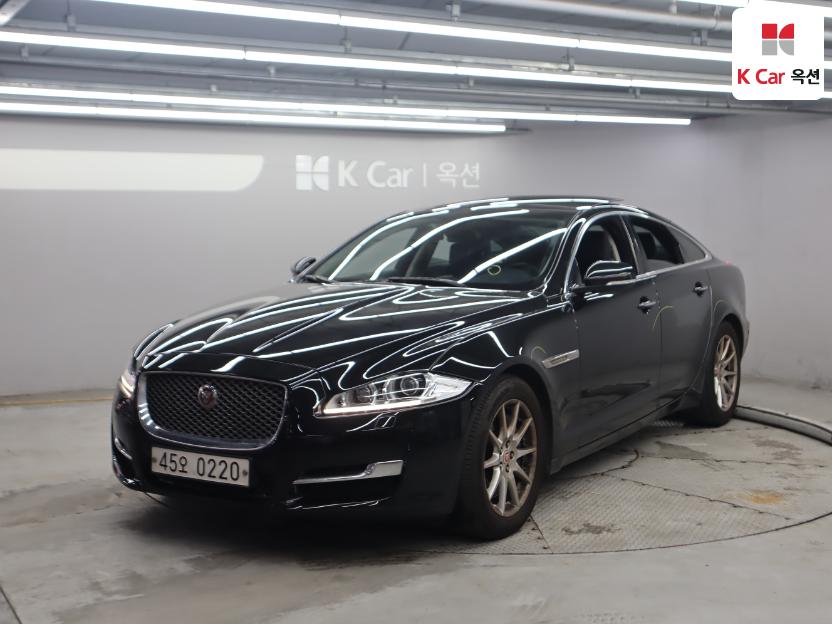 2016 - jaguar xj